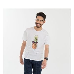 T-Mobile BeMagnta Pineapple Tee Shirt